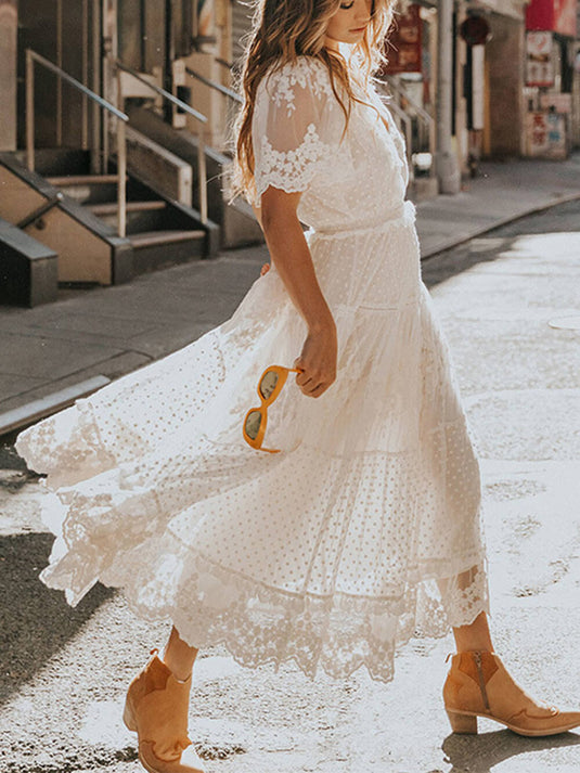 Maxi Robe en Dentelle à Manches Courtes et Décolleté en V