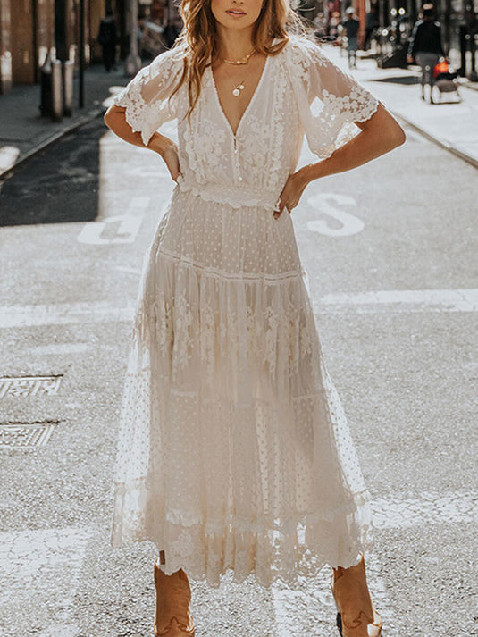 Maxi Robe en Dentelle à Manches Courtes et Décolleté en V