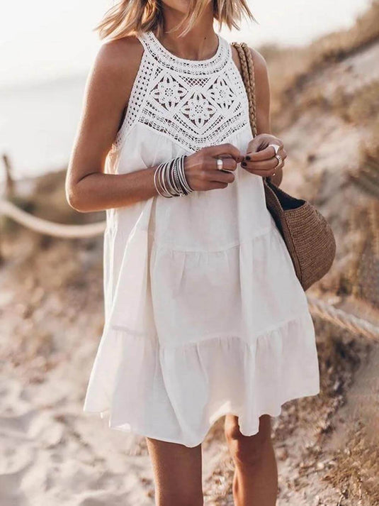 Robe Mini A-Line en Dentelle Découpée avec Col Halter
