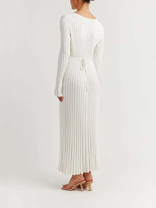 Maxi Robe Tricot à Manches Évasées et Décolleté en V