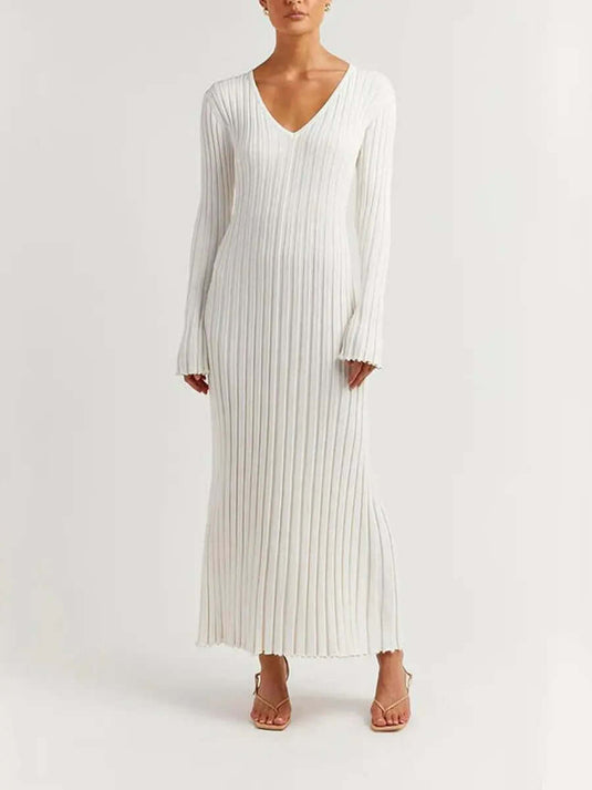 Maxi Robe Tricot à Manches Évasées et Décolleté en V