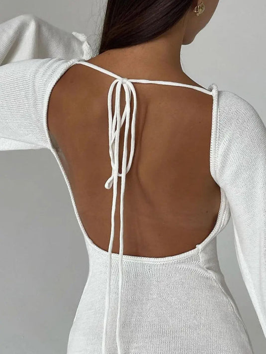Robe courte à manches larges et décolleté rond